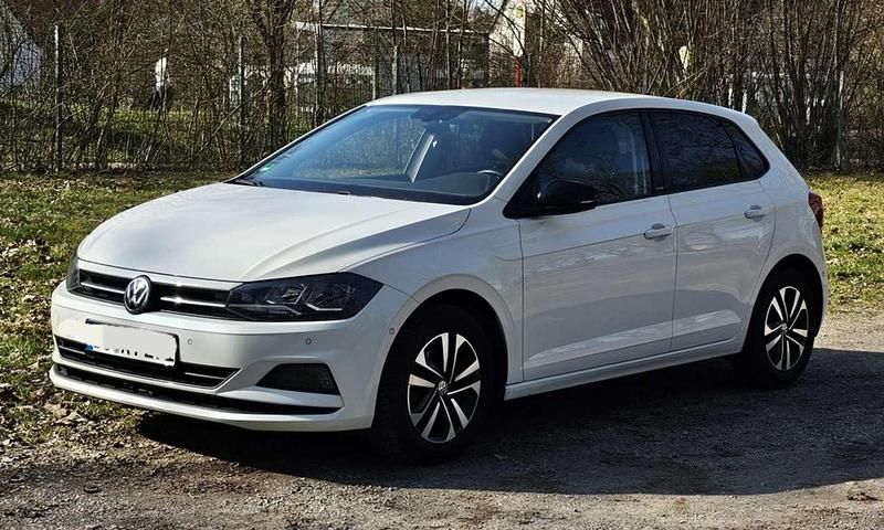 Gebraucht VW Polo IQ Drive 95 PS (69 kW) 2019 Weiß Kleinwagen