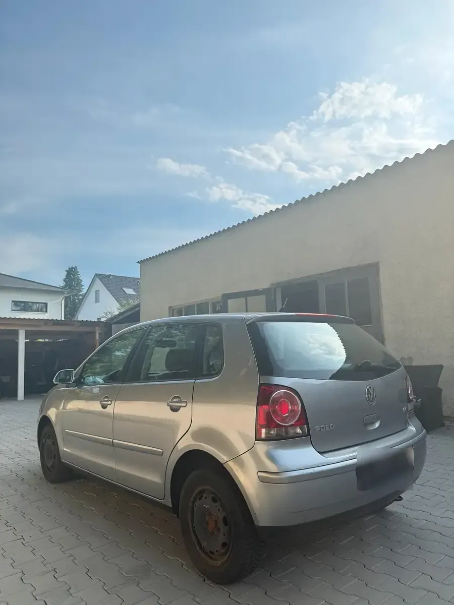 Gebraucht VW Polo 75 PS (55 kW) 2006 Grau Kleinwagen
