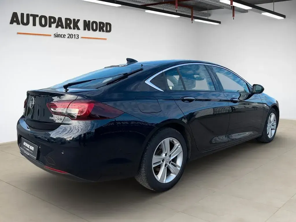 Gebraucht Opel Insignia Innovation 170 PS (125 kW) 2018 Tiefseeblau/darkmoon blue Limousine
