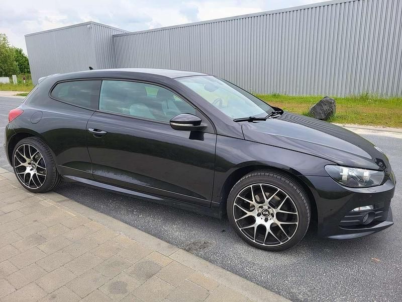 Schwarz Gebraucht 2013 VW Scirocco Life Coupé | 7.450 € (Superpreis) - Bild 1/4