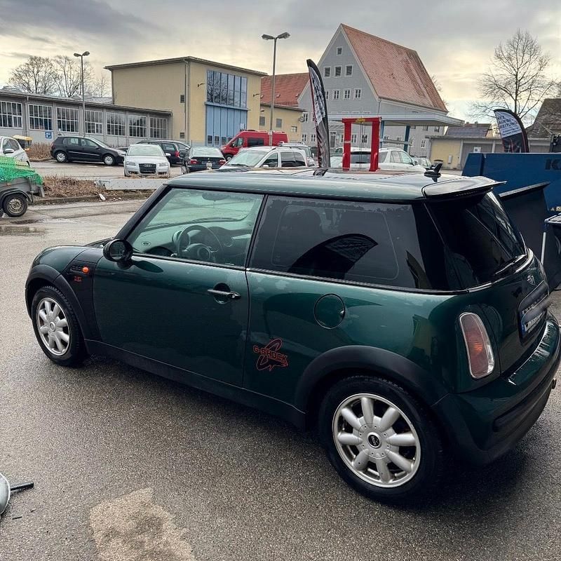 Gebraucht Mini Cooper 90 PS (66 kW) 2002 Grün Kleinwagen