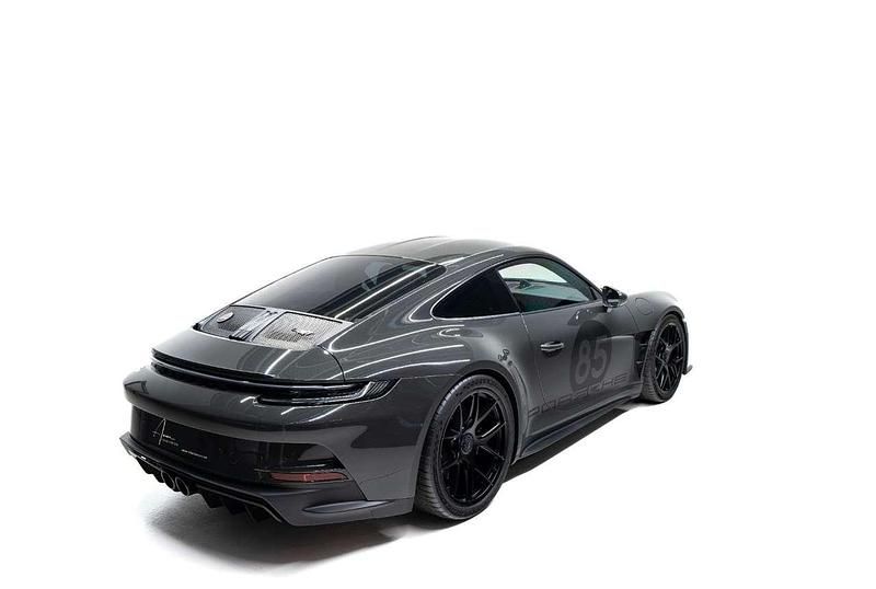 Neu Porsche 992 Edition 525 PS (386 kW) 2025 Grau Coupé