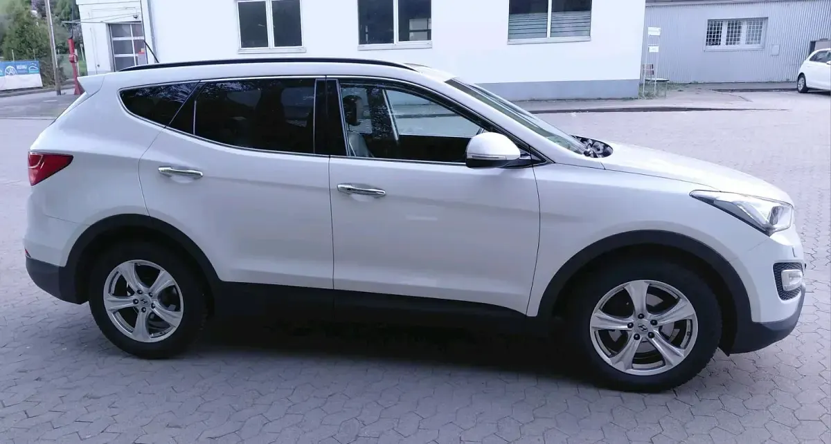 Usata Hyundai Santa Fe 198 CV (145 kW) 2015 Bianco SUV