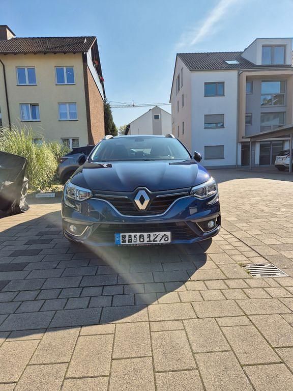 Blau Gebraucht 2019 Renault Mégane IV LIMITED Limousine | 13.400 € (Guter Preis) - Bild 1/4