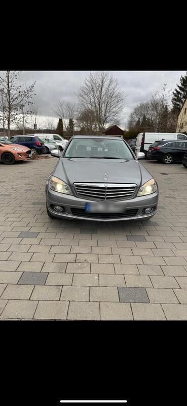 Silber Gebraucht 2007 Mercedes C230 Limousine | 5.500 € (Fairer Preis) - Bild 1/4