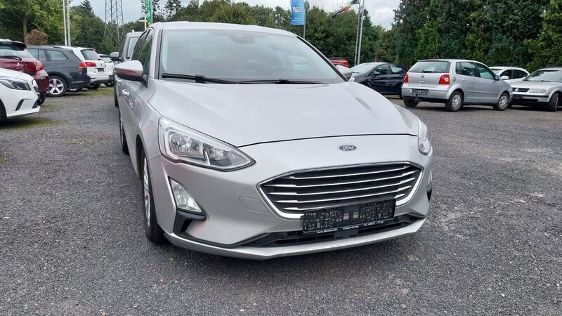 Gebraucht Ford Focus Titanium 120 PS (88 kW) 2019 Polarsilber metallic Limousine