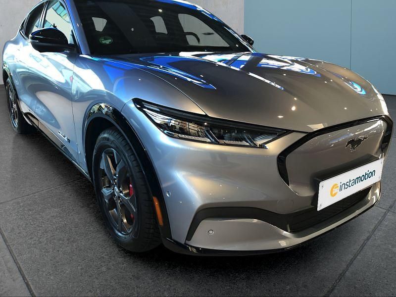 Gebraucht Ford Mustang Mach-E 258 kW (351 PS) 2022 Blau SUV