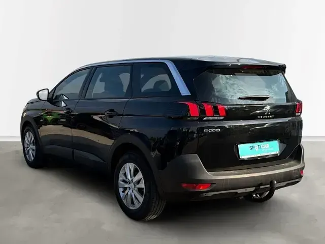 Gebraucht Peugeot 5008 Active 131 PS (96 kW) 2024 Schwarz SUV