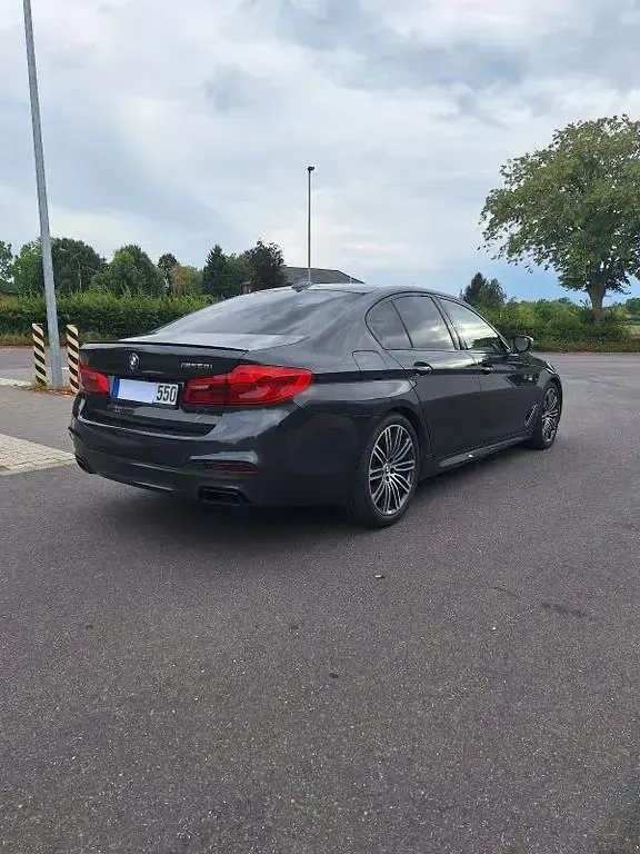 Gebraucht BMW M550 Sport Line 462 PS (339 kW) 2018 Grau Limousine