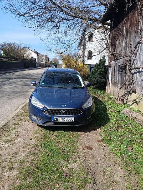 Gebraucht Ford Focus Trend 125 PS (91 kW) 2014 Kombi