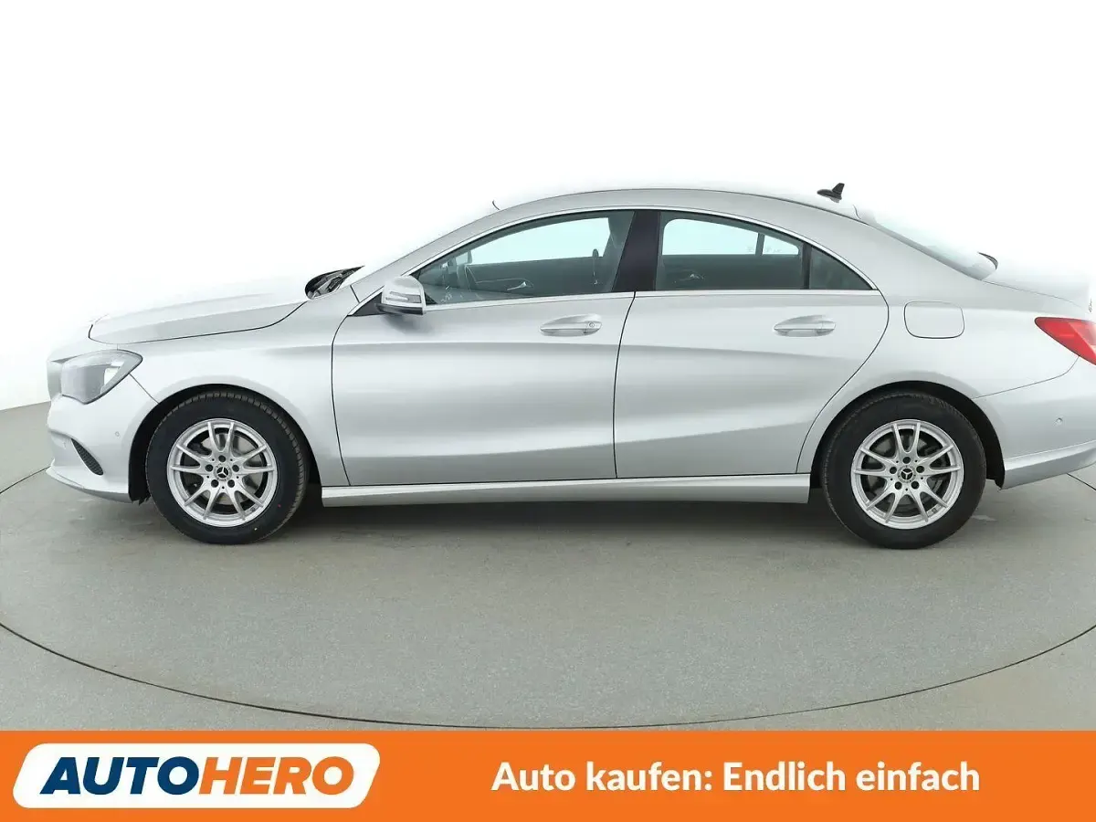 Gebraucht Mercedes CLA200 156 PS (114 kW) 2018 Silber Limousine