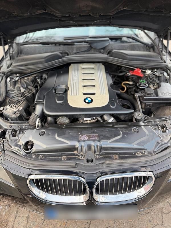 Gebraucht BMW 525 197 PS (144 kW) 2009 Kombi