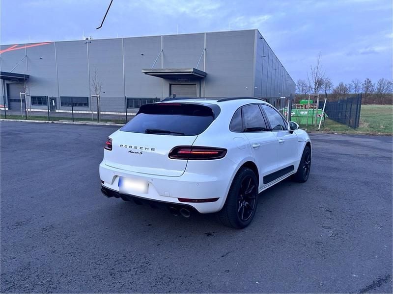 Gebraucht Porsche Macan S 258 PS (189 kW) 2015 Weiß SUV