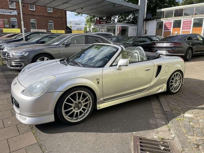 Gebraucht Toyota MR2 Edition 140 PS (102 kW) 2002 Silber Cabrio