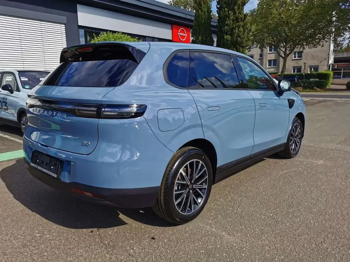 Neu Leapmotor B10 218 PS (160 kW) 2026 Starry night blue SUV