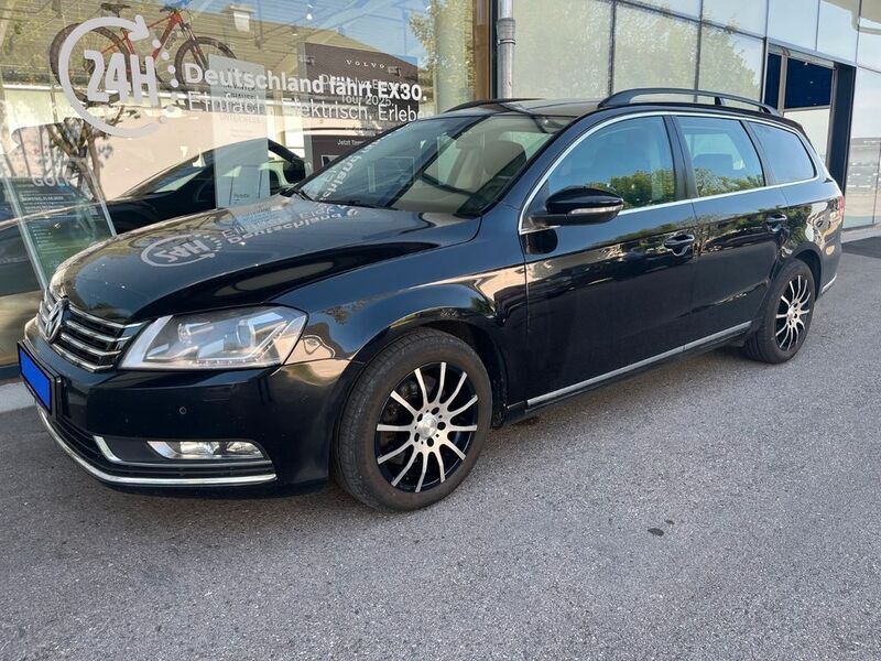 Schwarz Gebraucht 2014 VW Passat Comfortline Kombi | 6.599 € (Guter Preis) - Bild 1/4