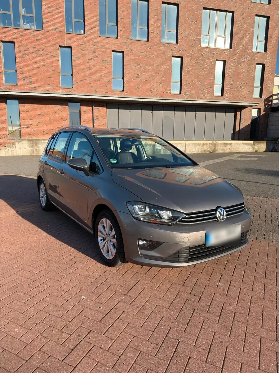 Second-hand VW Golf VII 125 CP (91 kW) 2016 Gri Break