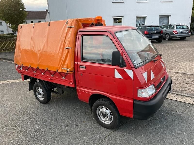 Gebraucht Daihatsu Hijet 68 PS (50 kW) 2000 Rot Van / Kleinbus