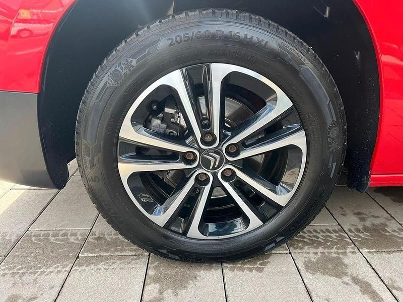 Gebraucht Citroën Berlingo Feel 110 PS (80 kW) 2019 Rot Van / Kleinbus