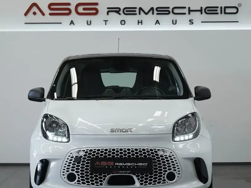 Gebraucht Smart ForFour Electric Drive Passion 60 kW (82 PS) 2020 Weiß Limousine