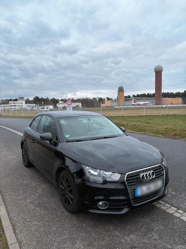 Schwarz Gebraucht 2014 Audi A1 Kleinwagen | 6.500 € (Guter Preis) - Bild 1/4