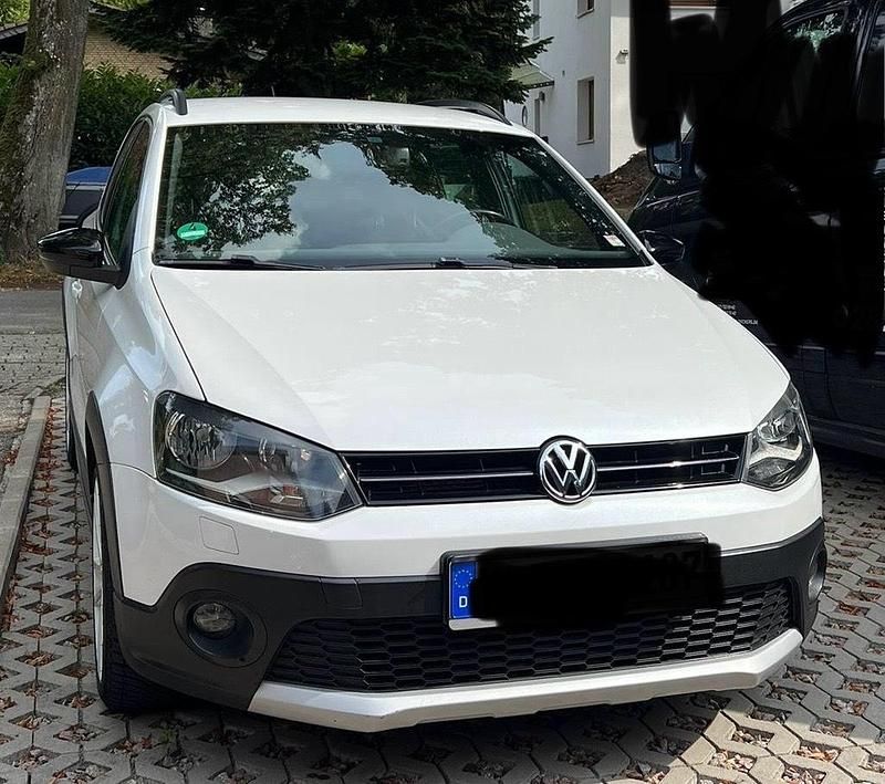 Weiß Gebraucht 2013 VW Polo Cross Kleinwagen | 8.400 € (Fairer Preis) - Bild 1/4