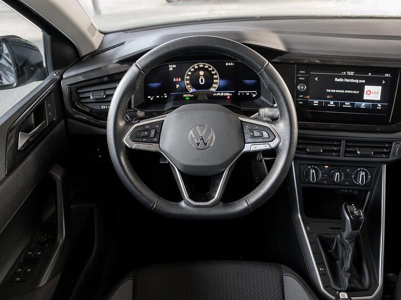 Gebraucht VW Polo Life 95 PS (69 kW) 2024 Grau Kleinwagen