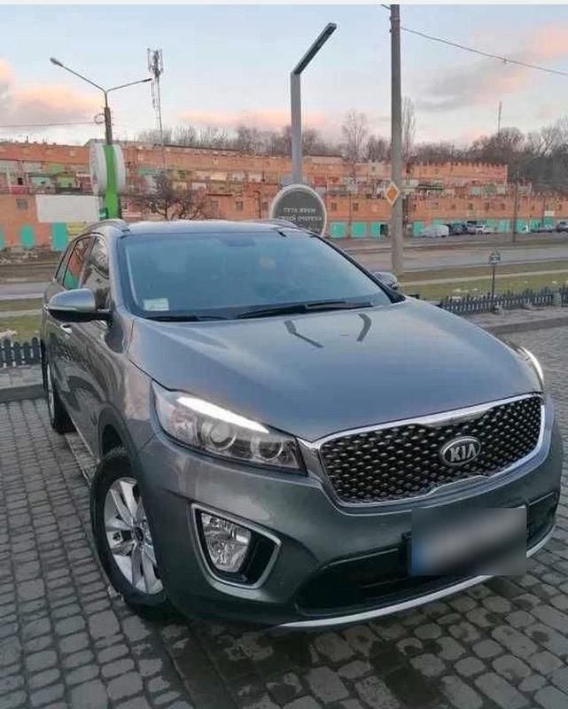 Gebraucht Kia Sorento 195 PS (143 kW) 2016 Grau SUV