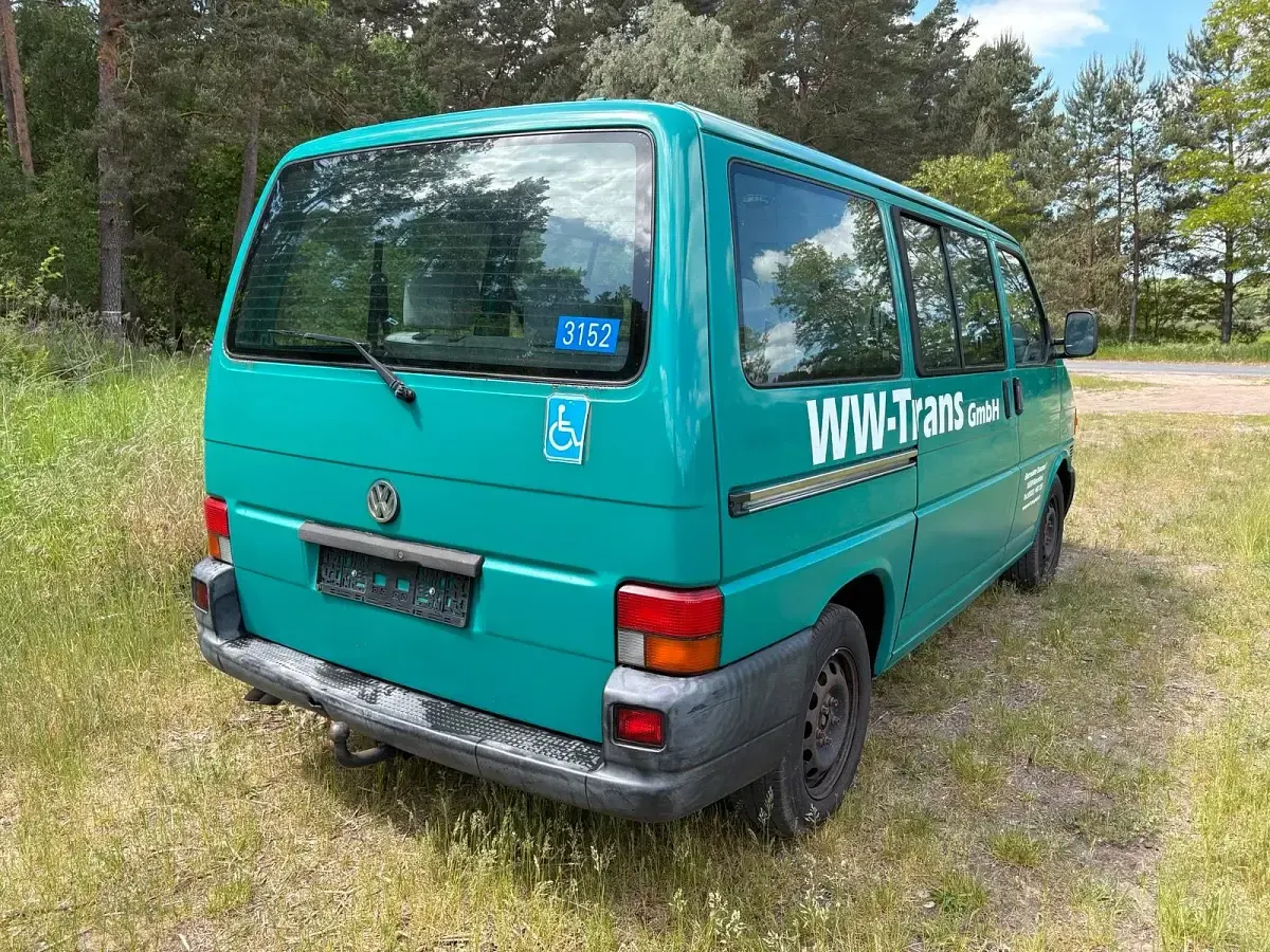 Gebraucht VW T4 77 PS (56 kW) 1996 Grün Van