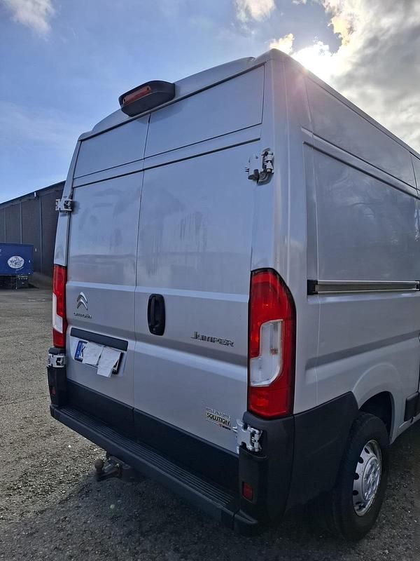 Gebraucht Citroën Jumper 140 PS (102 kW) 2020 Silber Van / Kleinbus