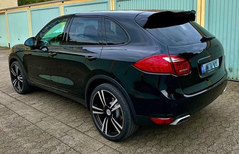 Gebraucht Porsche Cayenne 245 PS (180 kW) 2013 Schwarz SUV