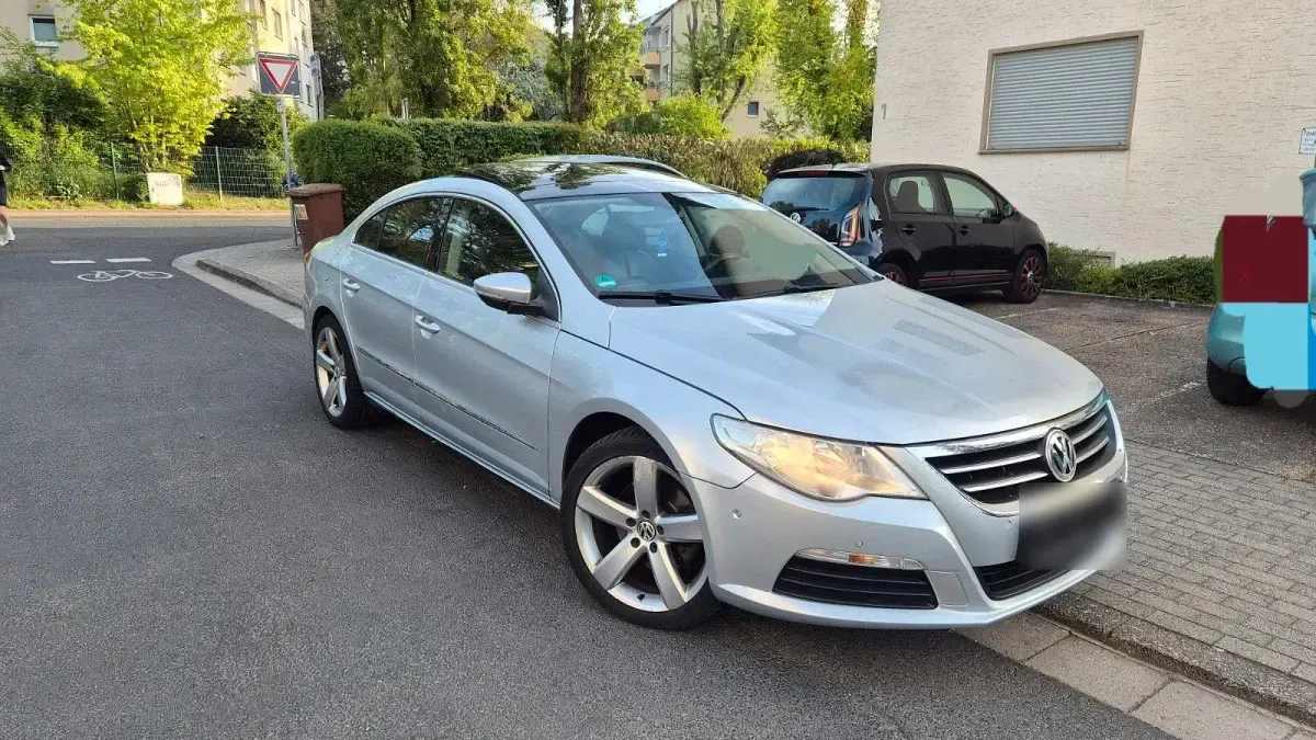 Usata VW CC 160 CV (117 kW) 2008 Argento Berlina