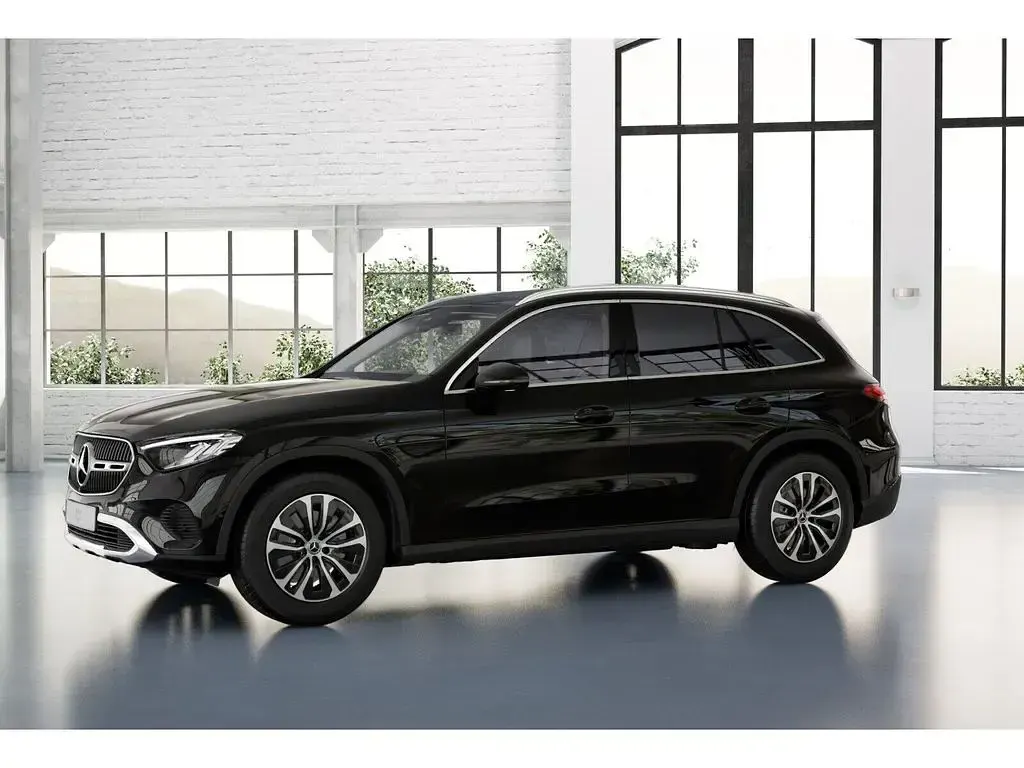 Gebraucht Mercedes GLC200 Avantgarde 163 PS (119 kW) 2026 Schwarz SUV