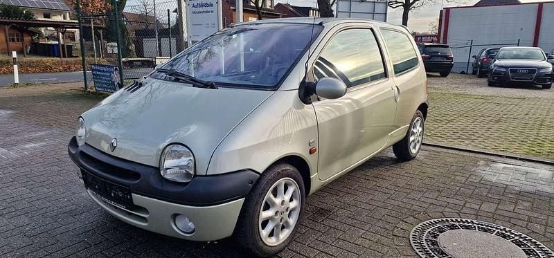 Bronze gold met. Gebraucht 2001 Renault Twingo Initiale Kleinwagen | 3.333 € - Bild 1/4