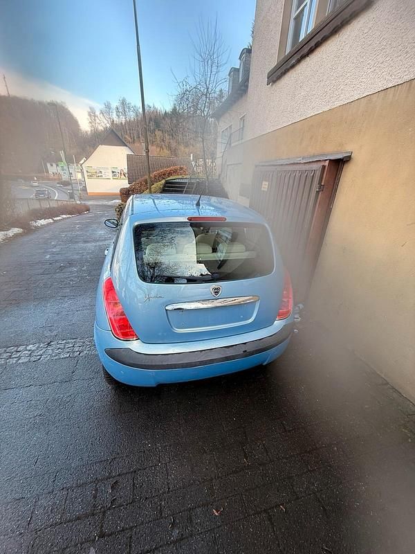 Gebraucht Lancia Ypsilon 2004 Blau Kleinwagen