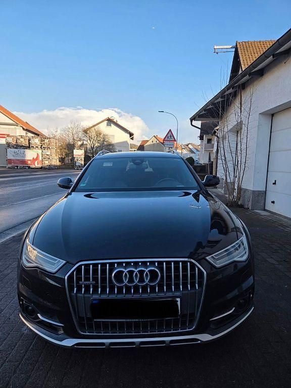 Gebraucht Audi A6 Allroad Ambiente 320 PS (235 kW) 2017 Schwarz Kombi
