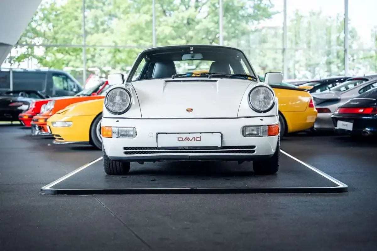 Gebraucht Porsche 911 Carrera Cabriolet 250 PS (183 kW) 1990 Weiß Cabrio