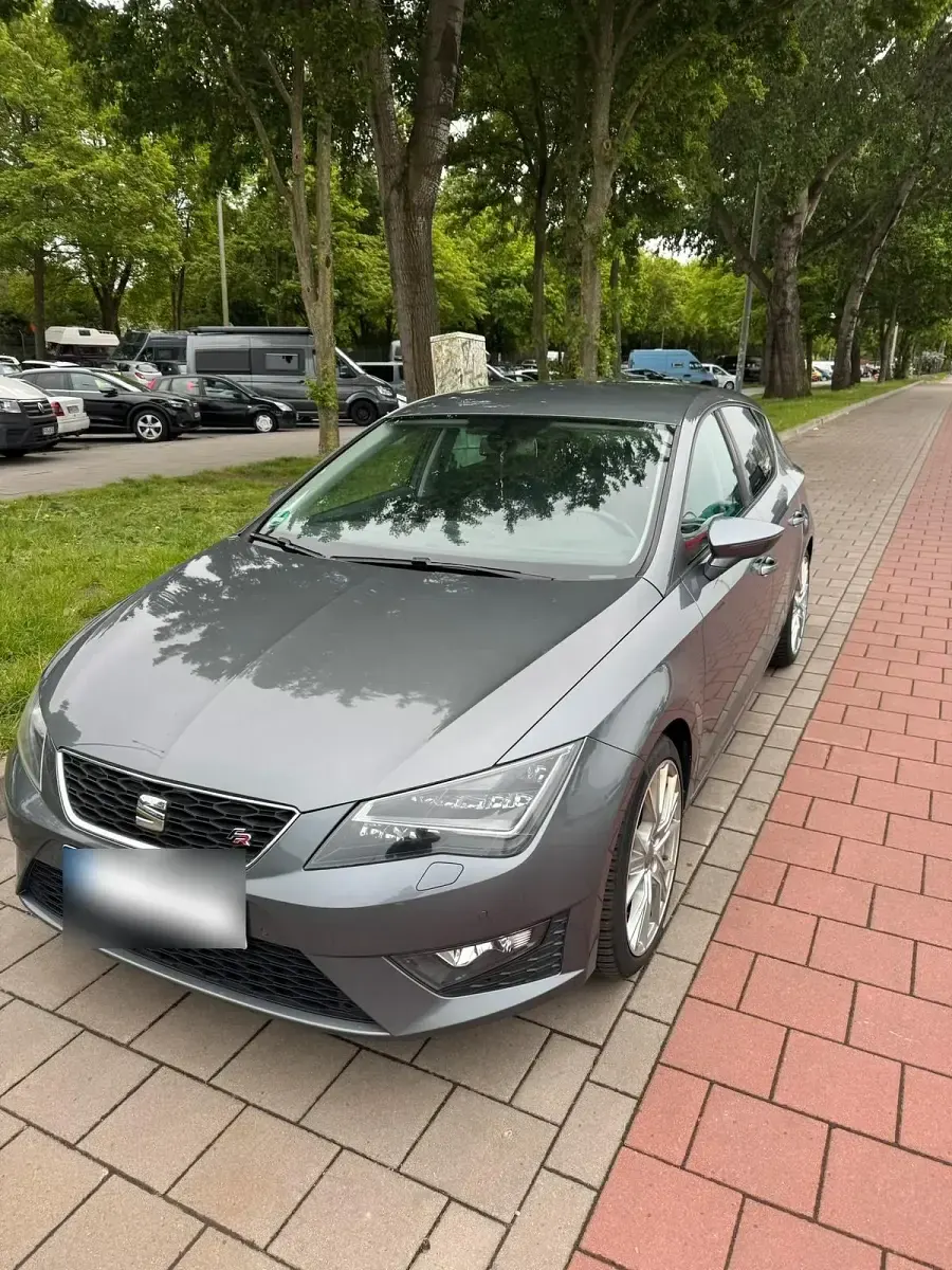 Gebraucht Seat Leon FR 184 PS (135 kW) 2015 Grau Kleinwagen