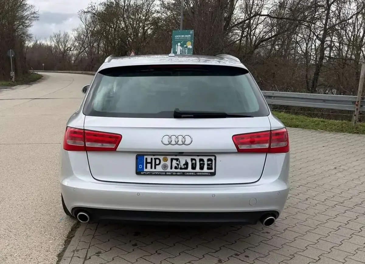 Gebraucht Audi A6 204 PS (150 kW) 2011 Silber Kombi
