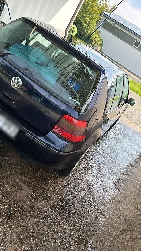 Gebraucht VW Golf IV 125 PS (91 kW) 1998 Blau Kleinwagen