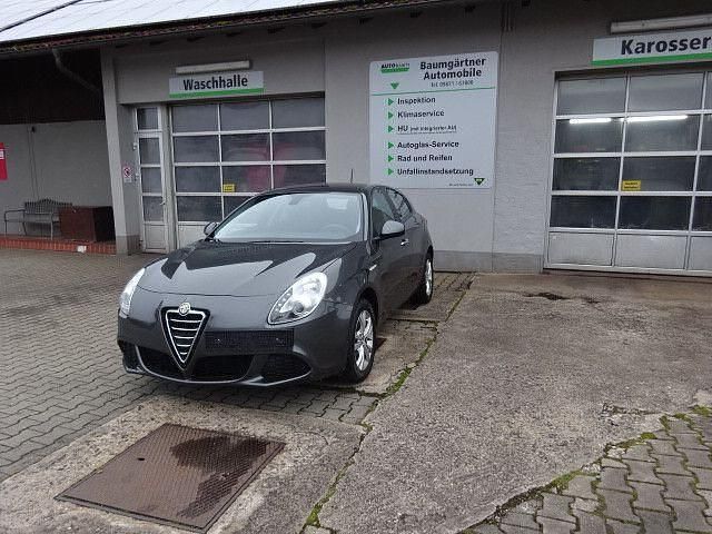 Gebraucht Alfa Romeo Giulietta 120 PS (88 kW) 2010 Grau Limousine