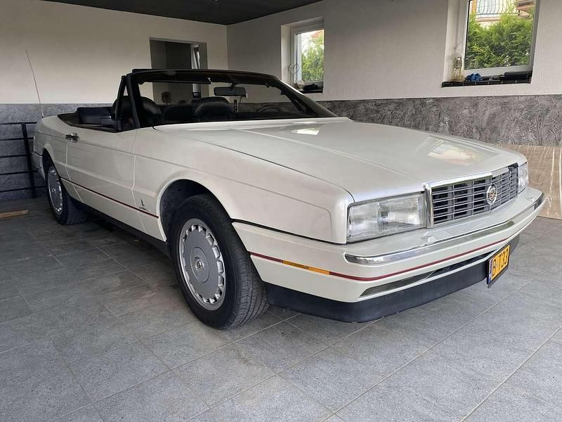Gebraucht Cadillac Allante 231 PS (169 kW) 1989 Cabrio