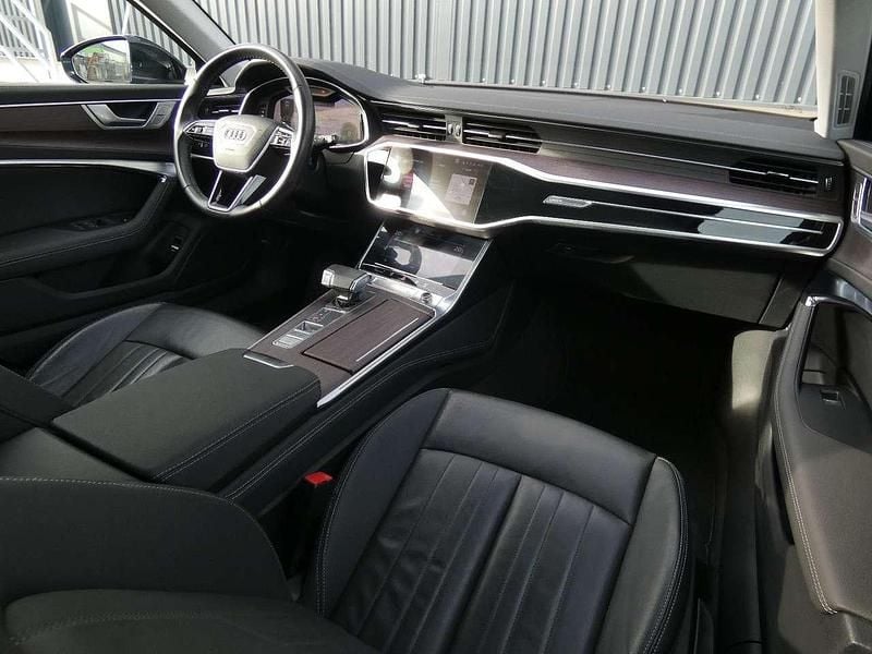 Gebraucht Audi A6 204 PS (150 kW) 2022 Firmamentblau Kombi