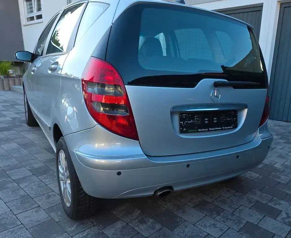 Gebraucht Mercedes A170 Edition 116 PS (85 kW) 2008 Silber Van / Kleinbus