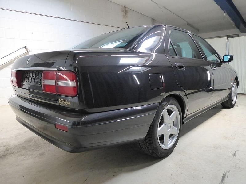 Gebraucht Lancia Kappa 220 PS (161 kW) 1999 Schwarz Limousine
