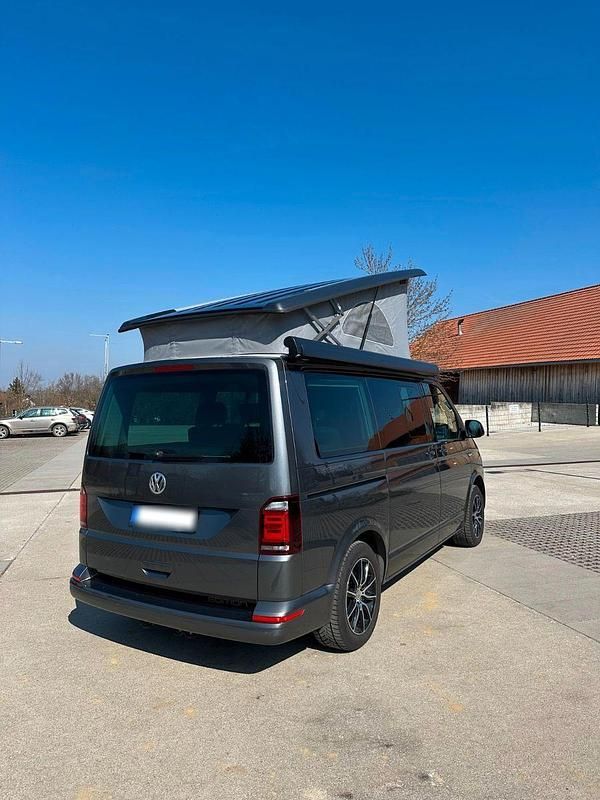 Gebraucht VW California Edition 150 PS (110 kW) 2019 Grau Van