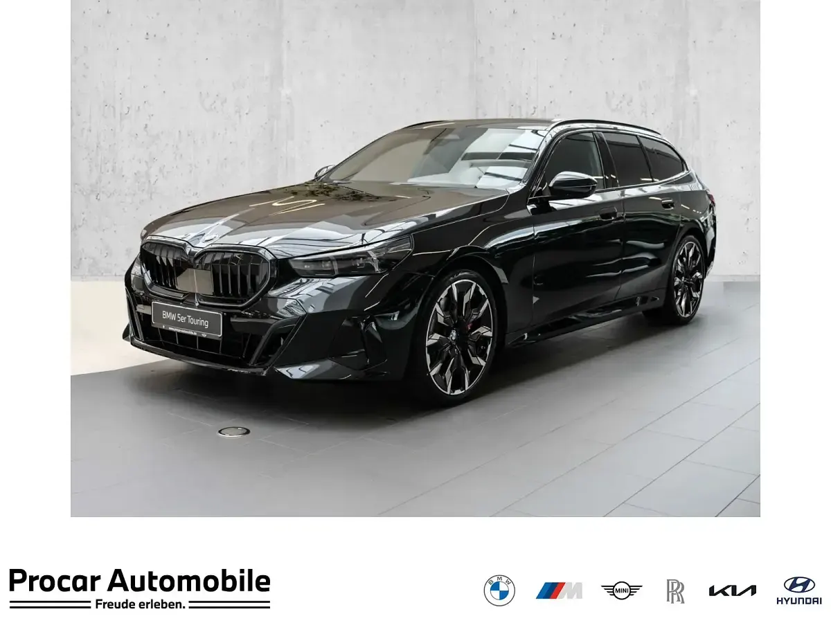 Używany BMW 540 Comfort Edition 303 KM (222 kW) 2026 Kombi
