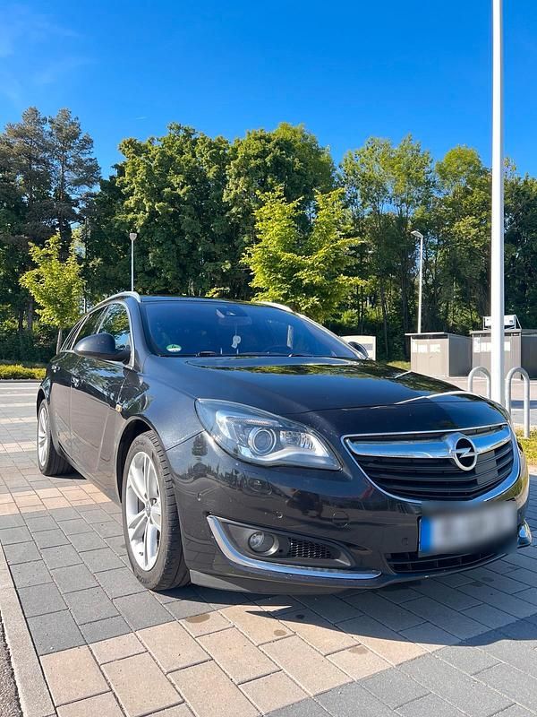 Gebraucht Opel Insignia 160 PS (117 kW) 2014 Schwarz Kombi