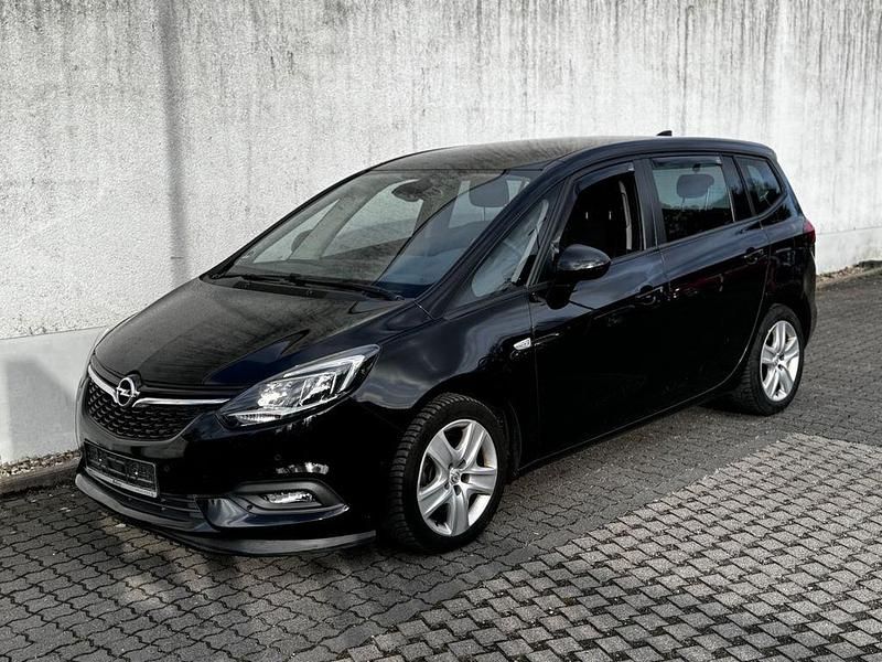 Schwarz Gebraucht 2017 Opel Zafira Tourer Edition Van / Kleinbus | 6.450 € (Superpreis) - Bild 1/4