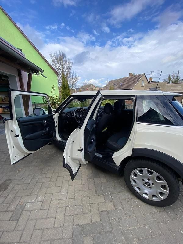 Gebraucht Mini Cooper D 116 PS (85 kW) 2016 Beige Kleinwagen